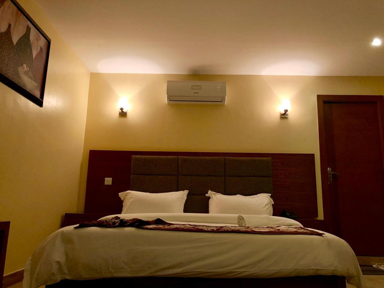 Imperial Hotel & Apartments Dár Al-Szalám Kültér fotó
